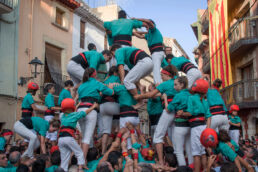 Einer baut auf den Anderen: Ein katalanisches Castell entsteht. Bild: Oksana Byelikova